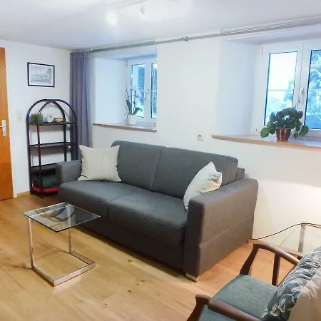 Rosa Apartment Mundelfingen