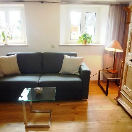 Rosa Apartment